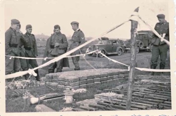 WW2 Origianl German Photo Army Graves